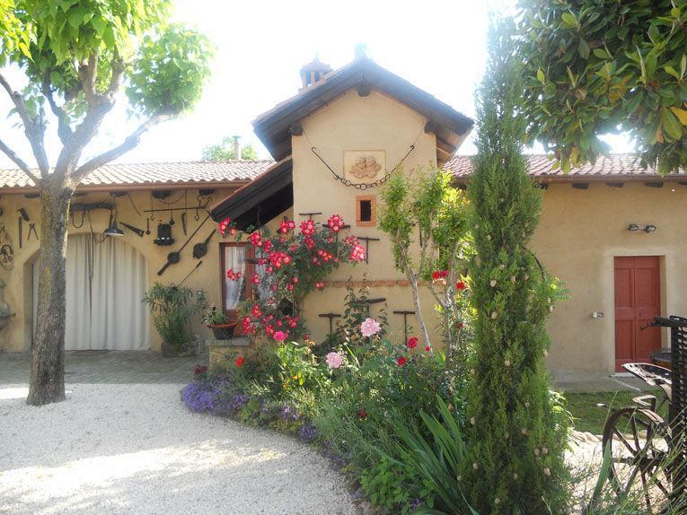 Cascina Corteprimavera, B&B Del Baliot Passirano Exteriér fotografie